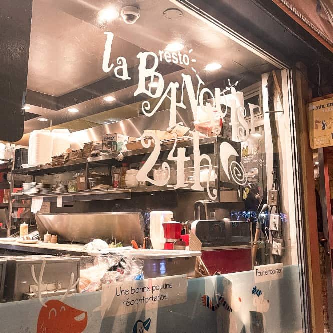 La Banquise, A Poutine Restaurant In Montreal